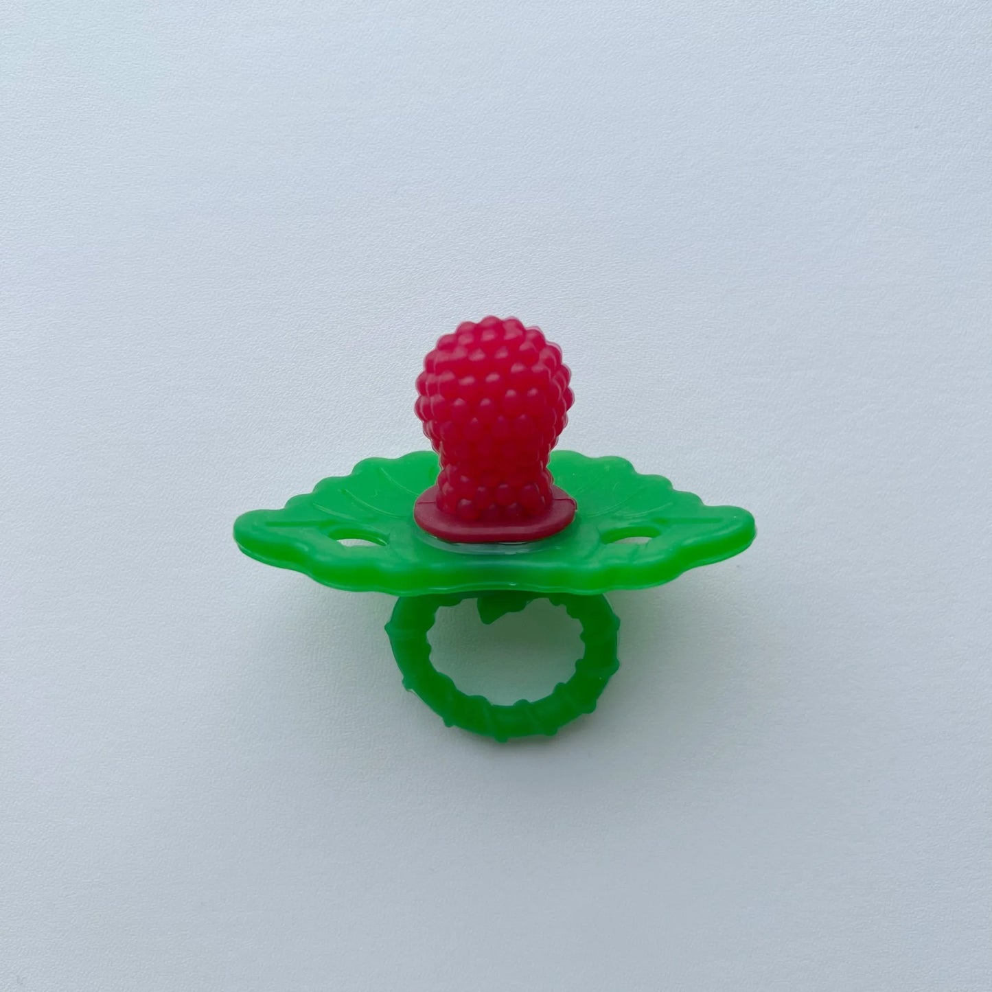 Baby Biting Joy Children's Food Grade Silicone Creative Grape Pacifier Newborn Baby Pacifier Multi-functional teething teether